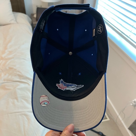 New York Yankees & blue jays cap ‘47 adjustable - Picture 2 of 7